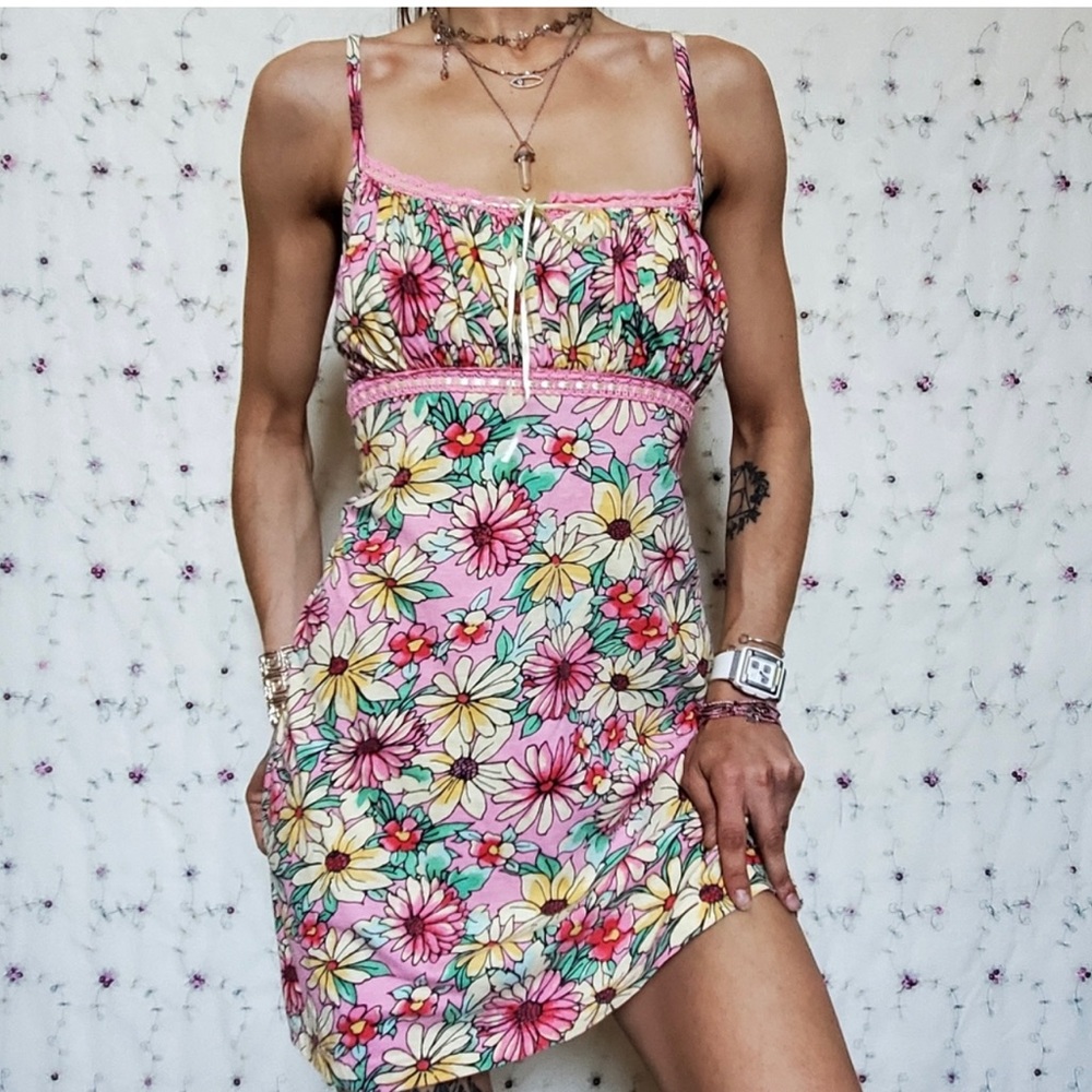 Vintage 90s Peasant Daisy Floral Mini Slip Dress